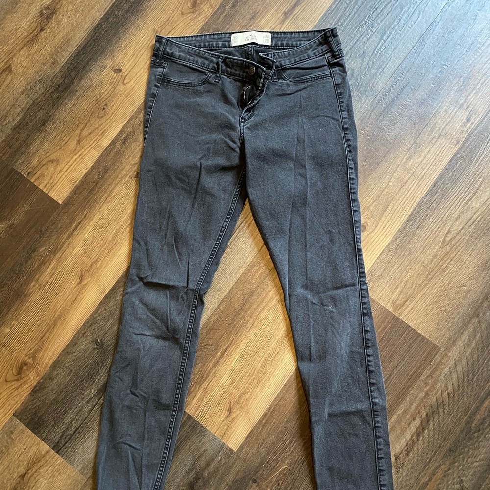 Black skinny jeans
